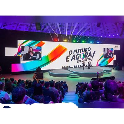 Pengalaman Masa Depan Teknologi Visual dengan Rgb 1R1G1B LED SMD3535 Mbi 5124 Rental LED Display